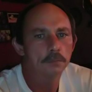 Meet your Posher, Dennis